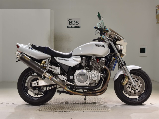 Yamaha XJR1300 1998