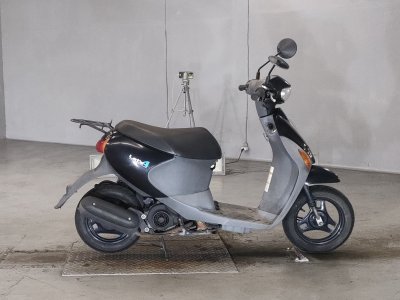 Suzuki LETS4