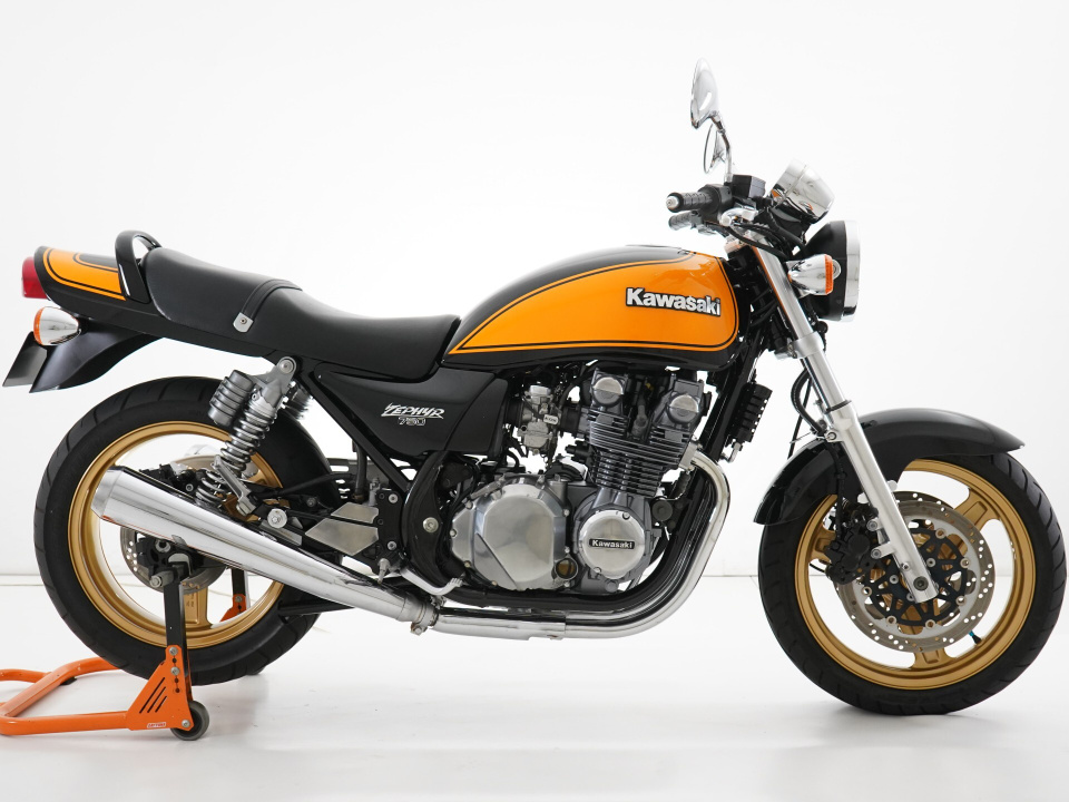 Kawasaki ZEPHYR750RS 2002