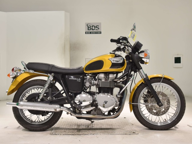 Triumph BONNEVILLE T100 2006
