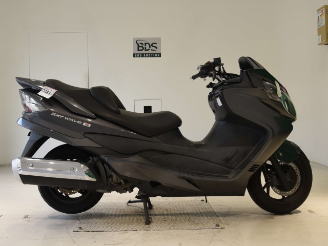 Suzuki SKYWAVE 250S