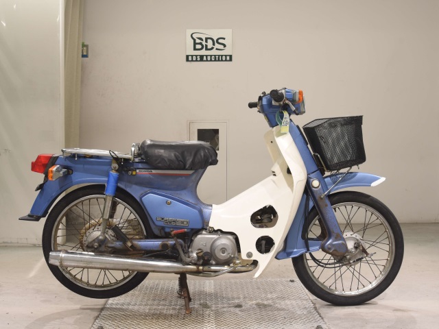 Honda C90 1986