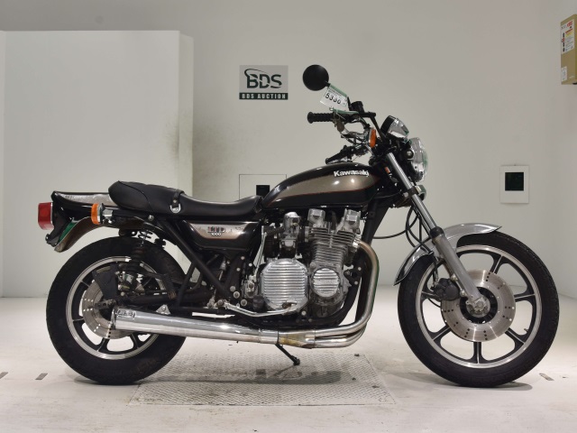 Kawasaki Z1000LTD