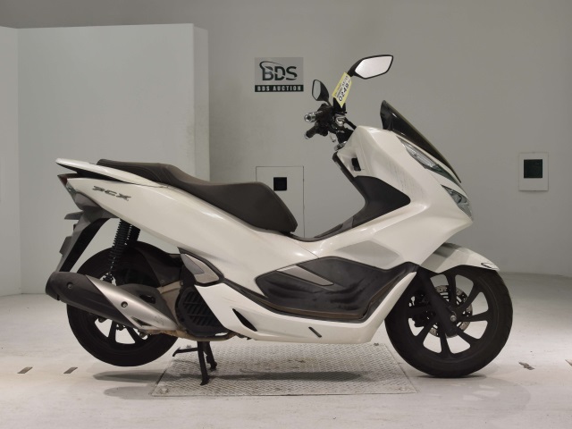 Honda PCX125-3 2018