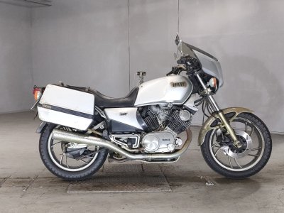Yamaha XV750E 1982