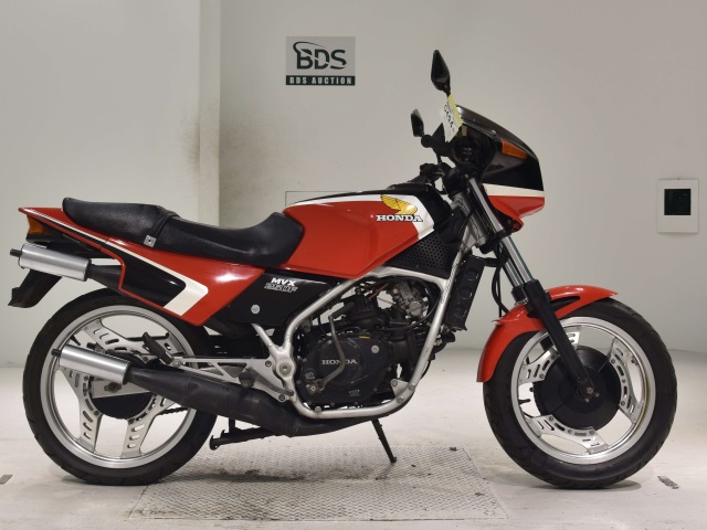 Honda MVX250F 1983