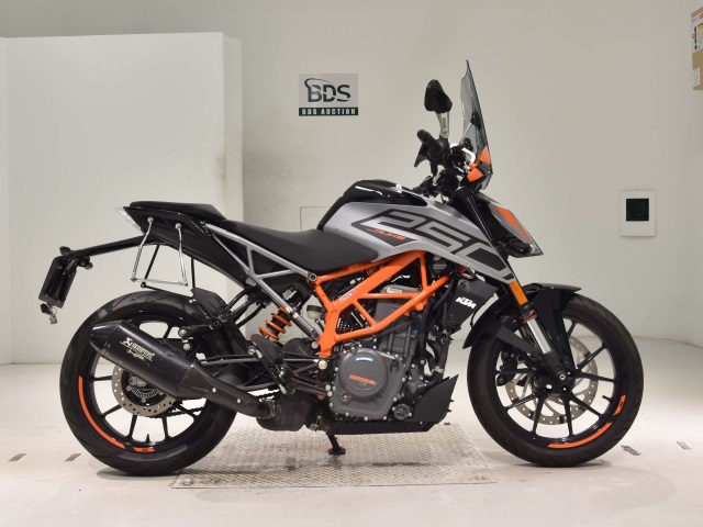 KTM 250 DUKE 2022