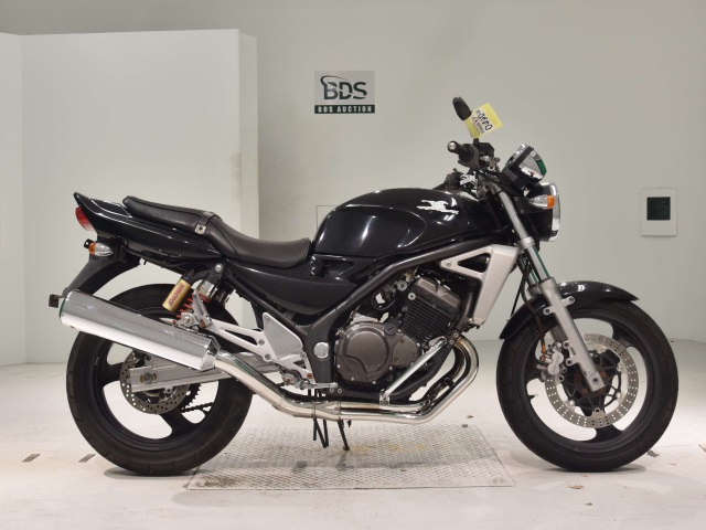 Kawasaki BALIUS ZR250 2006