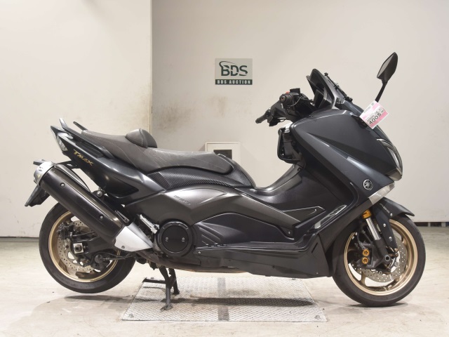 Yamaha T-MAX530 2016