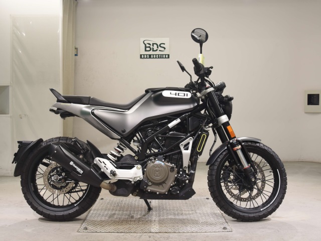 Husqvarna SVARTPILEN 401 2021