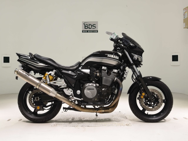Yamaha XJR1300 2015