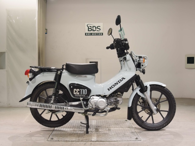 Honda CC110 CROSSCUB 2022