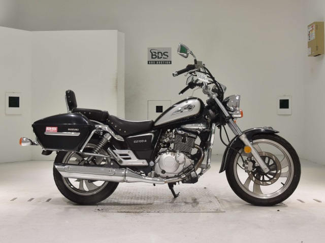 Suzuki GZ150A 2011