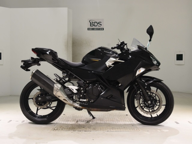 Kawasaki NINJA400 2018