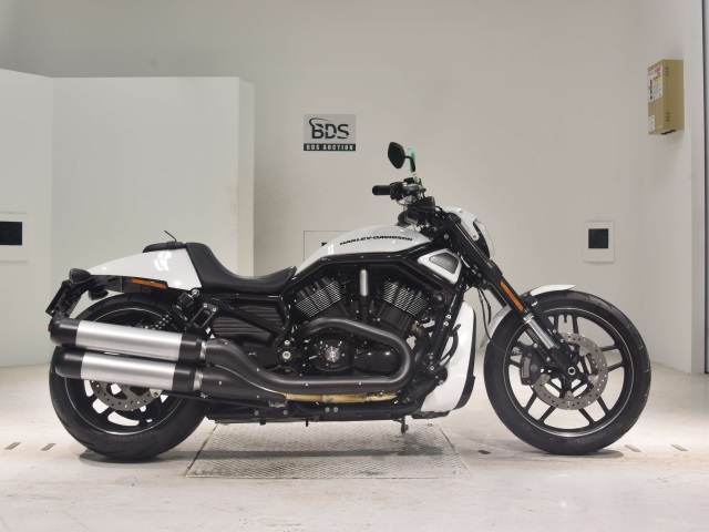 HD NIGHT ROD VRSCDX1250 2016