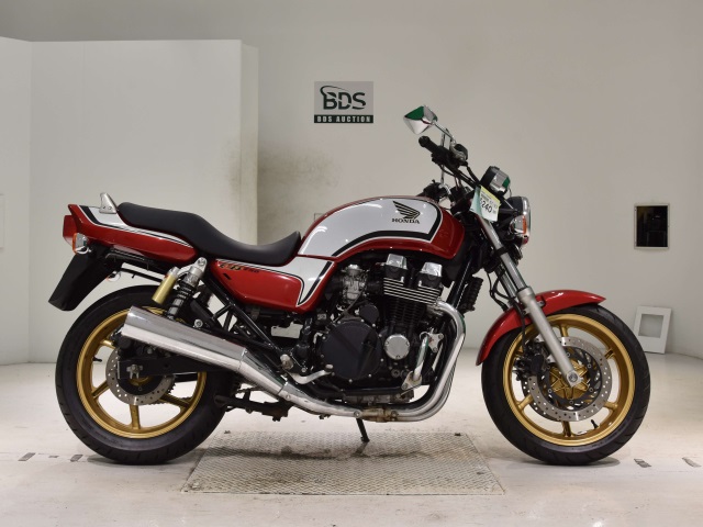 Honda CB750SF 2005