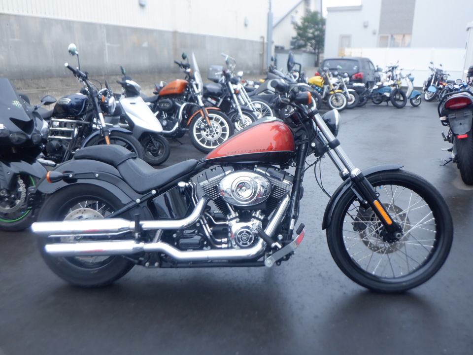 HD HARLEY FXS 2012