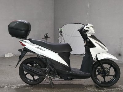 Suzuki ADDRESS V110