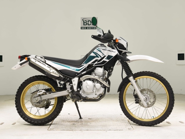 Yamaha SEROW XT250 2012