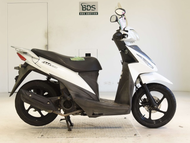 Suzuki ADDRESS V110
