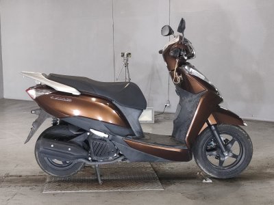 Honda LEAD125 2013