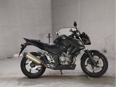 Honda CB250F 2015