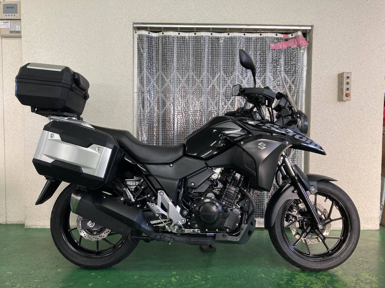 Suzuki V-STROM DL250
