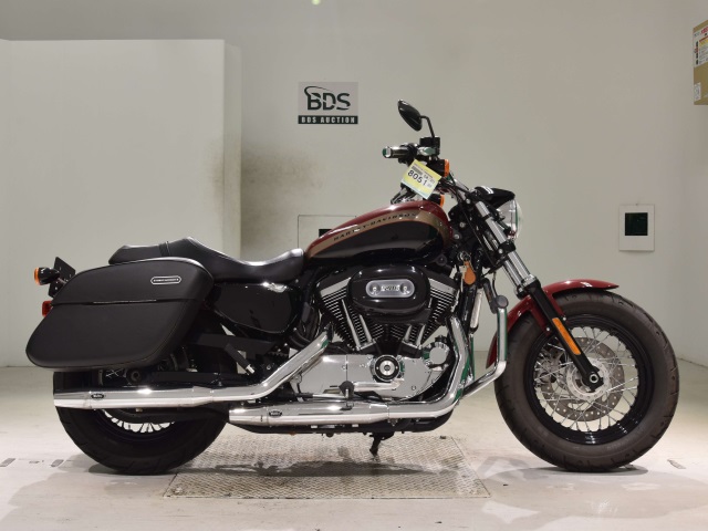 HD SPORTSTER CUSTOM XL1200C 2019
