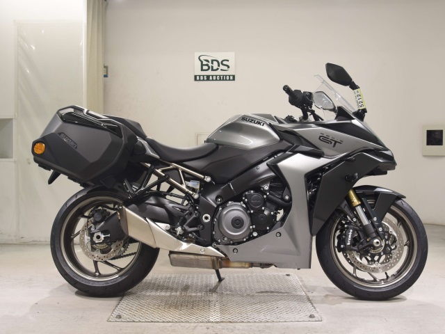 Suzuki gsx-s1000 gt 2025
