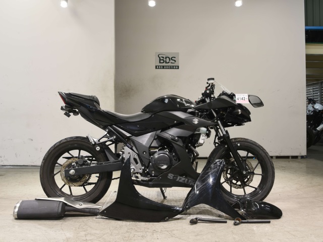 Suzuki GSX250R