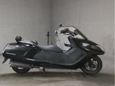 Yamaha MAGZAM 2005