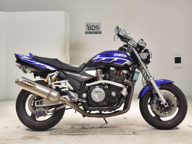 Yamaha XJR1300 2001