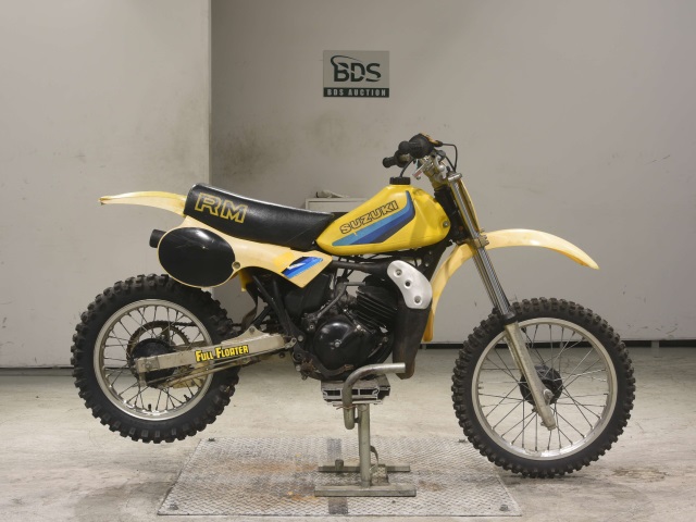 Suzuki RM80