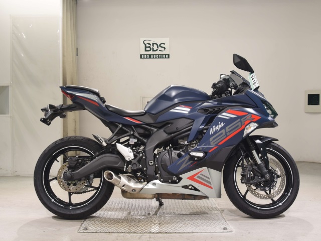 Kawasaki NINJA ZX-25R 2022