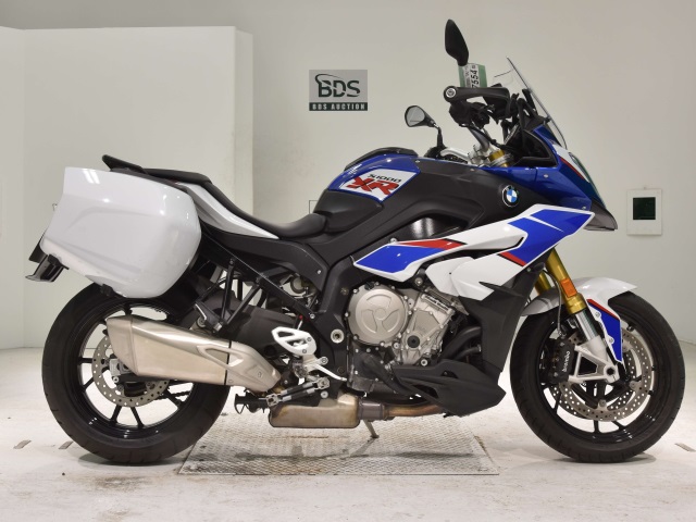 BMW S1000XR 2020