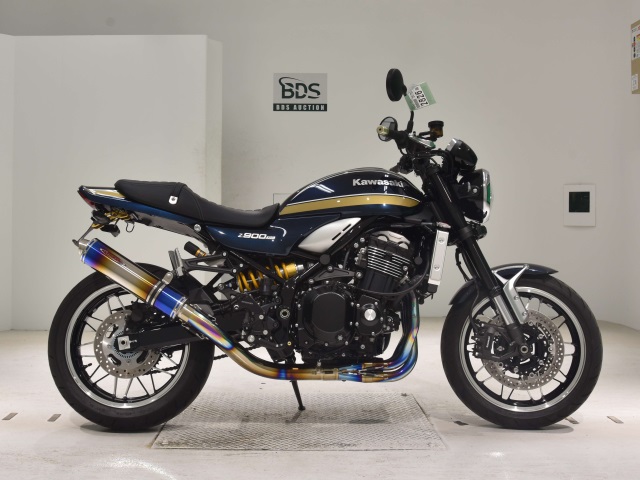 Kawasaki Z900RS 2022