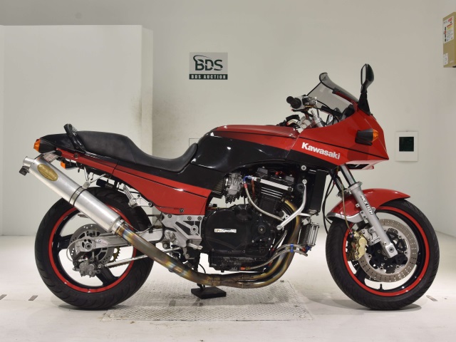 Kawasaki GPZ900R 1993