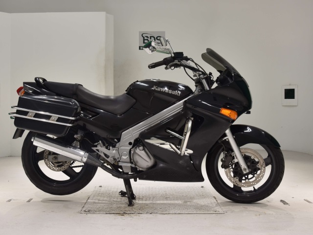 Kawasaki ZZ-R250 2004