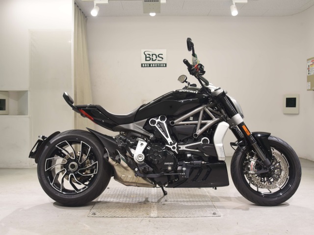 Ducati X DIAVEL S 2018