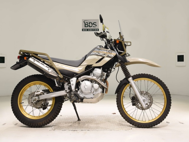 Yamaha SEROW XT250 2014