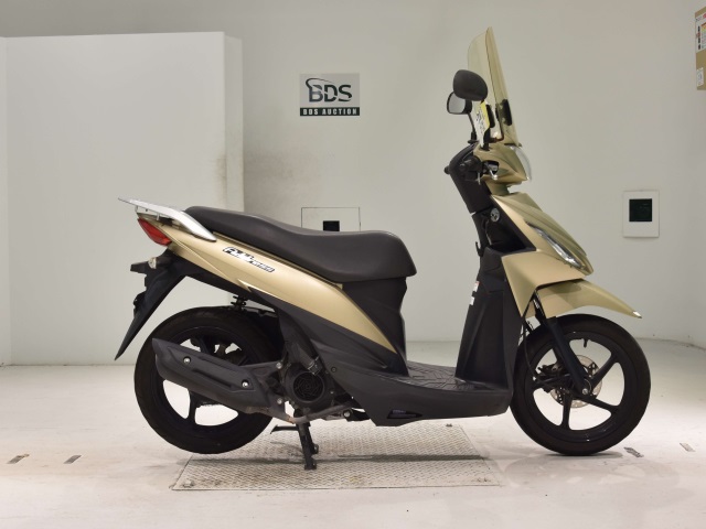 Suzuki ADDRESS V110