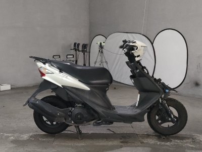 Suzuki ADDRESS V125
