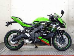 Kawasaki NINJA ZX-25R KRT 2021