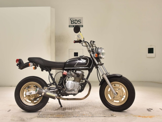 Honda APE50 2004