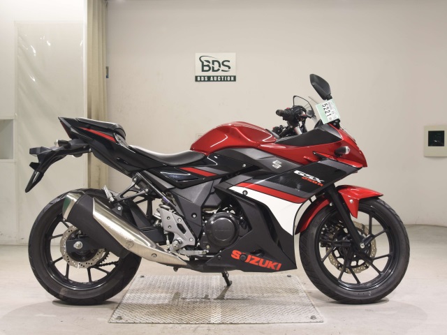 Suzuki GSX250R