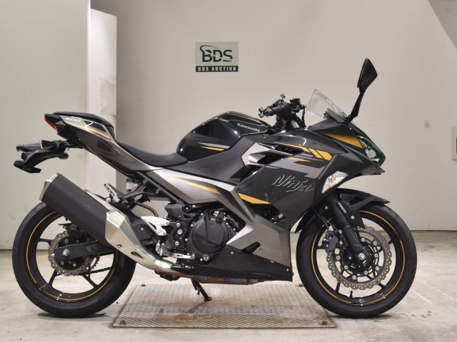 Kawasaki NINJA400 2022