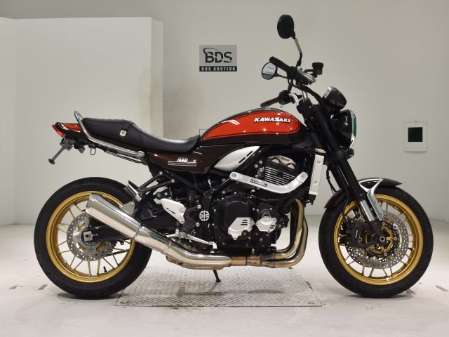Kawasaki Z900RS 2022