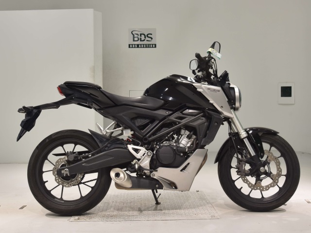 Honda CB125R 2018