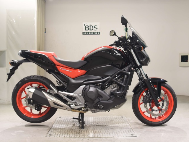 Honda NC750SD 2016