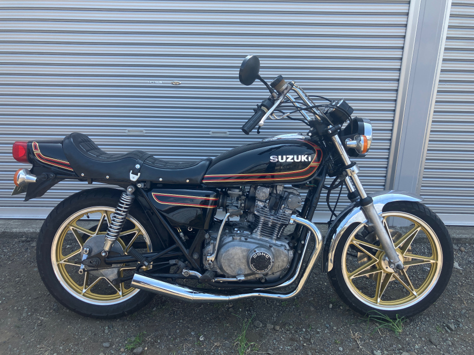 Suzuki GS400 2025